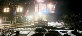 Pinnacle Lodge
