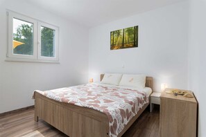 3 間睡房、免費 Wi-Fi、床單