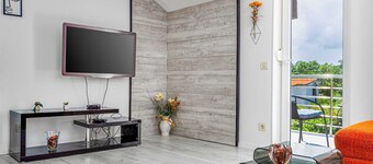 Villa ZaVaLa with private pool