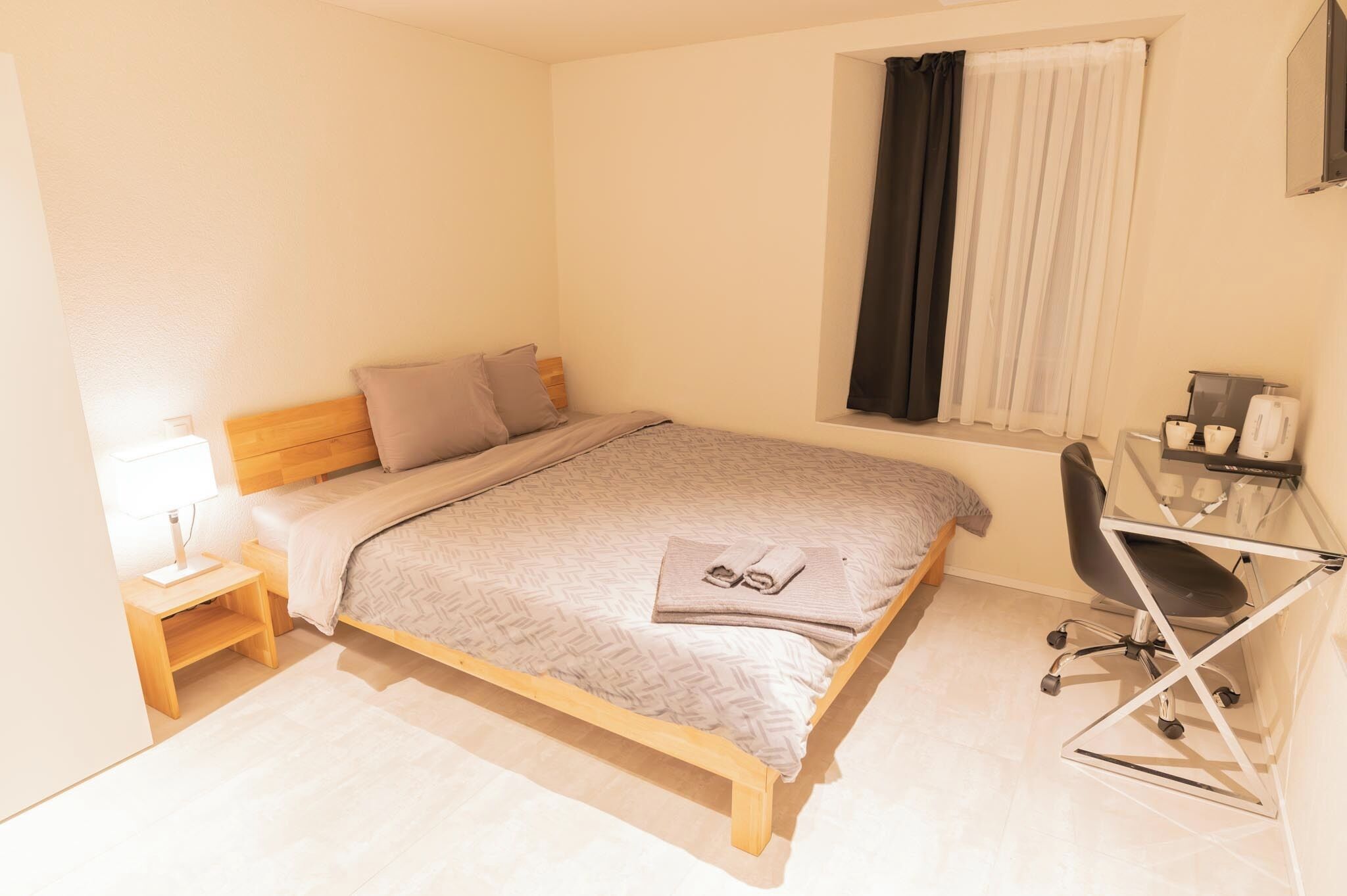 Deluxe Double Room | In-room safe, desk, laptop workspace, blackout drapes