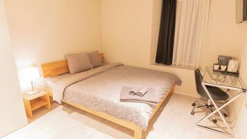 Deluxe Double Room | In-room safe, desk, laptop workspace, blackout drapes