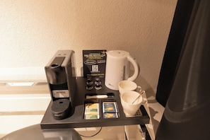 In-room safe, desk, laptop workspace, blackout curtains