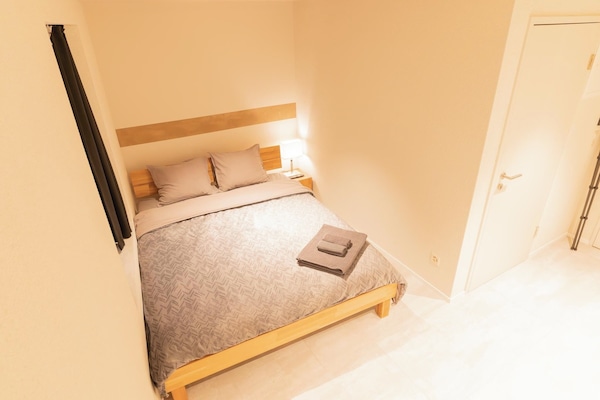 Comfort Double Room | In-room safe, desk, laptop workspace, blackout drapes