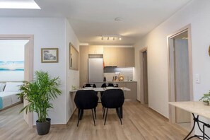 Dining - A+ Lux, Athens center, Syntagma! Work or play. (Athina)