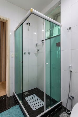 Bathroom - RP-362 (Rio de Janeiro)