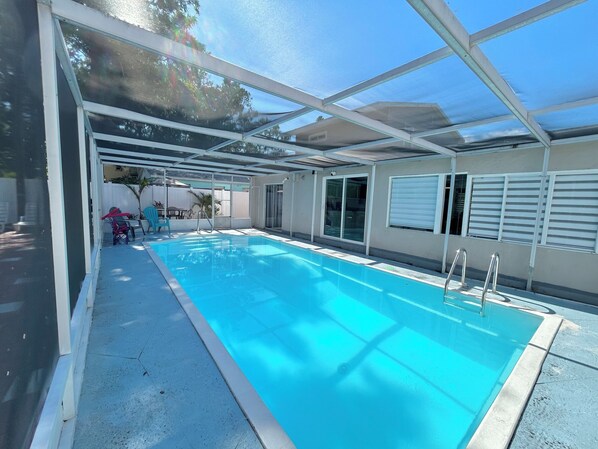 Piscine extérieure