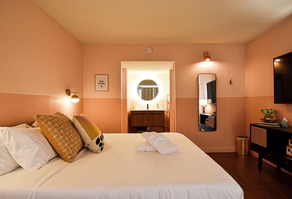 1 غرفة نوم ومكتب وواي فاي مجانًا وملاءات أسرّة