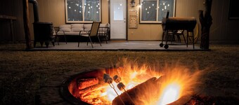 ArtLens Casa-Billiards-Campfire-WD-WIFI-Playset-TVs-Bluetooth Surround Sound