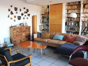 Televisión y libros 