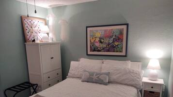 1 chambre, fer et planche à repasser, Wi-Fi, draps fournis