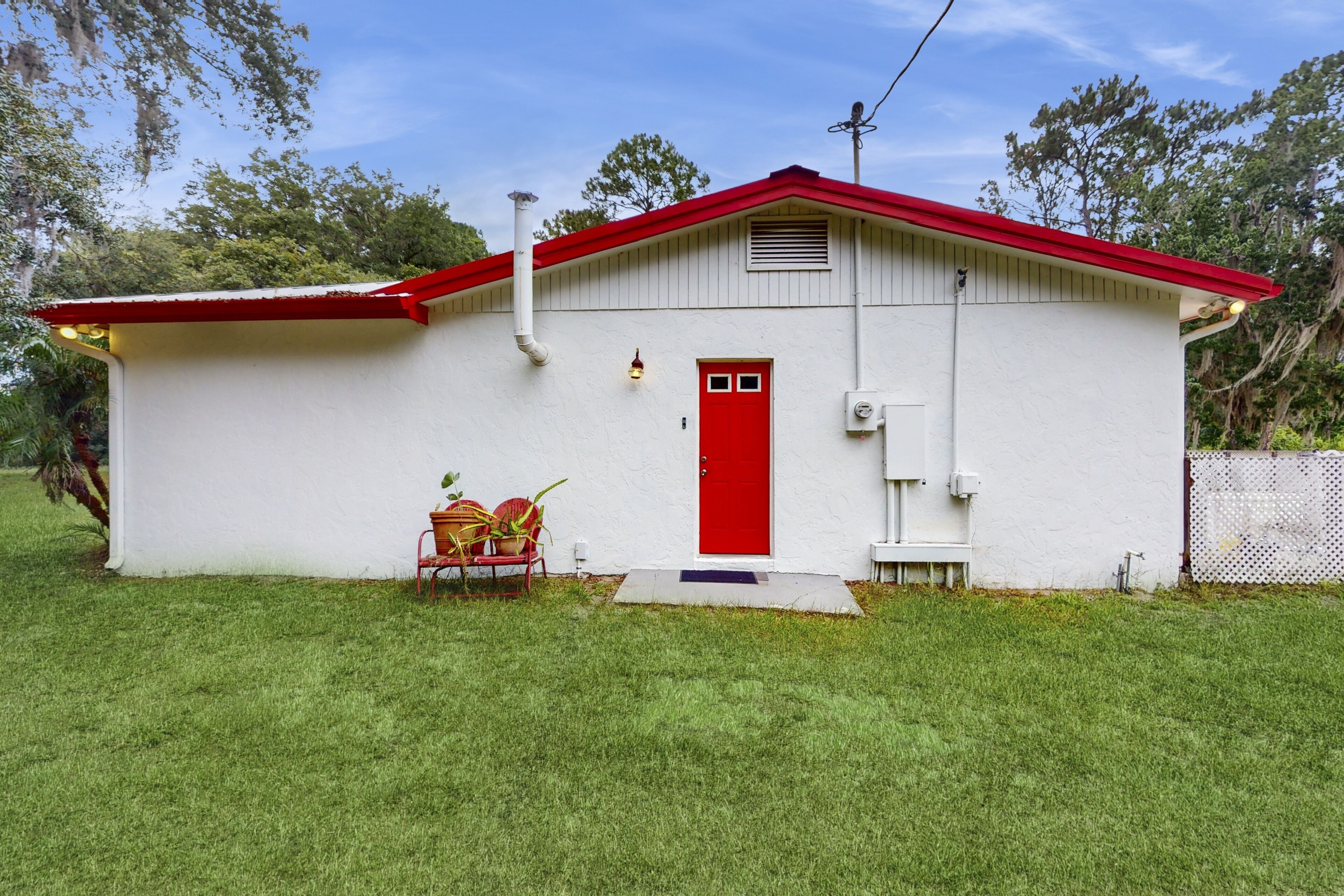Luxurious Comfort Meets Peaceful Countryside in Umatilla