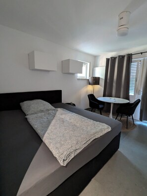 1 Schlafzimmer, WLAN, Bettwäsche