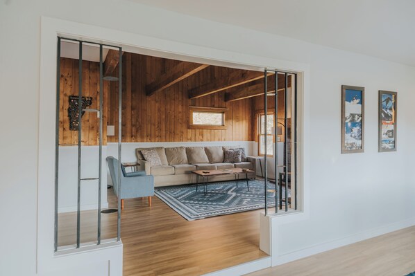 スマートテレビ、テーブルサッカー台