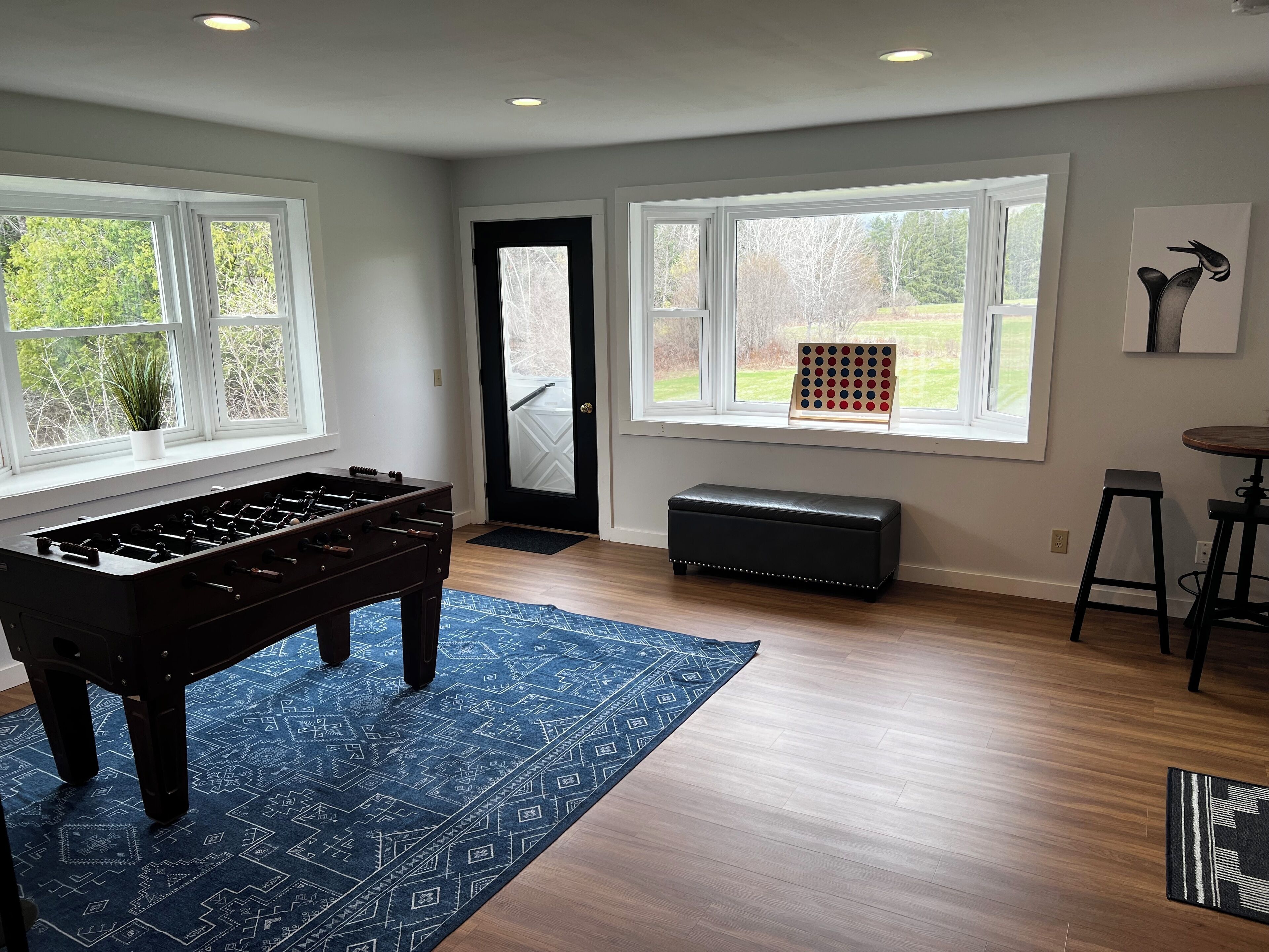 Large Cozy 2-bedroom condo with WiFi, AC on the Stowe/Morristown town line 