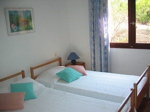 4 bedrooms
