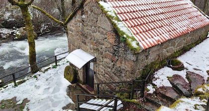Poço Verde Mill | River | Peneda-Gerês National Park | Laboreiro River