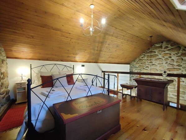 2 chambres, accès à Internet, literie fournie