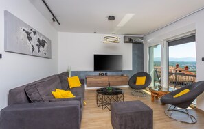 Smart TV - Stunning apartment in Rukavac with WiFi (Rukavac)