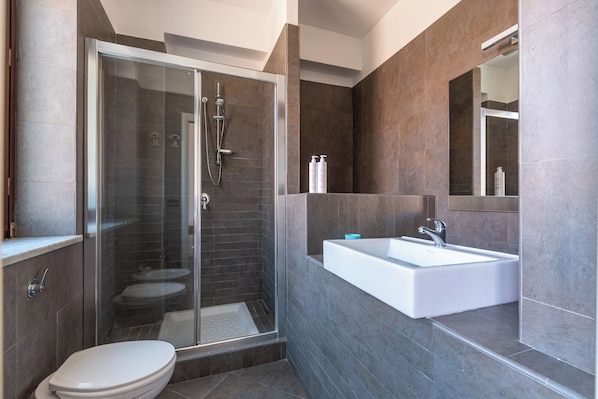 Apartment, City View | Bathroom | Bidet