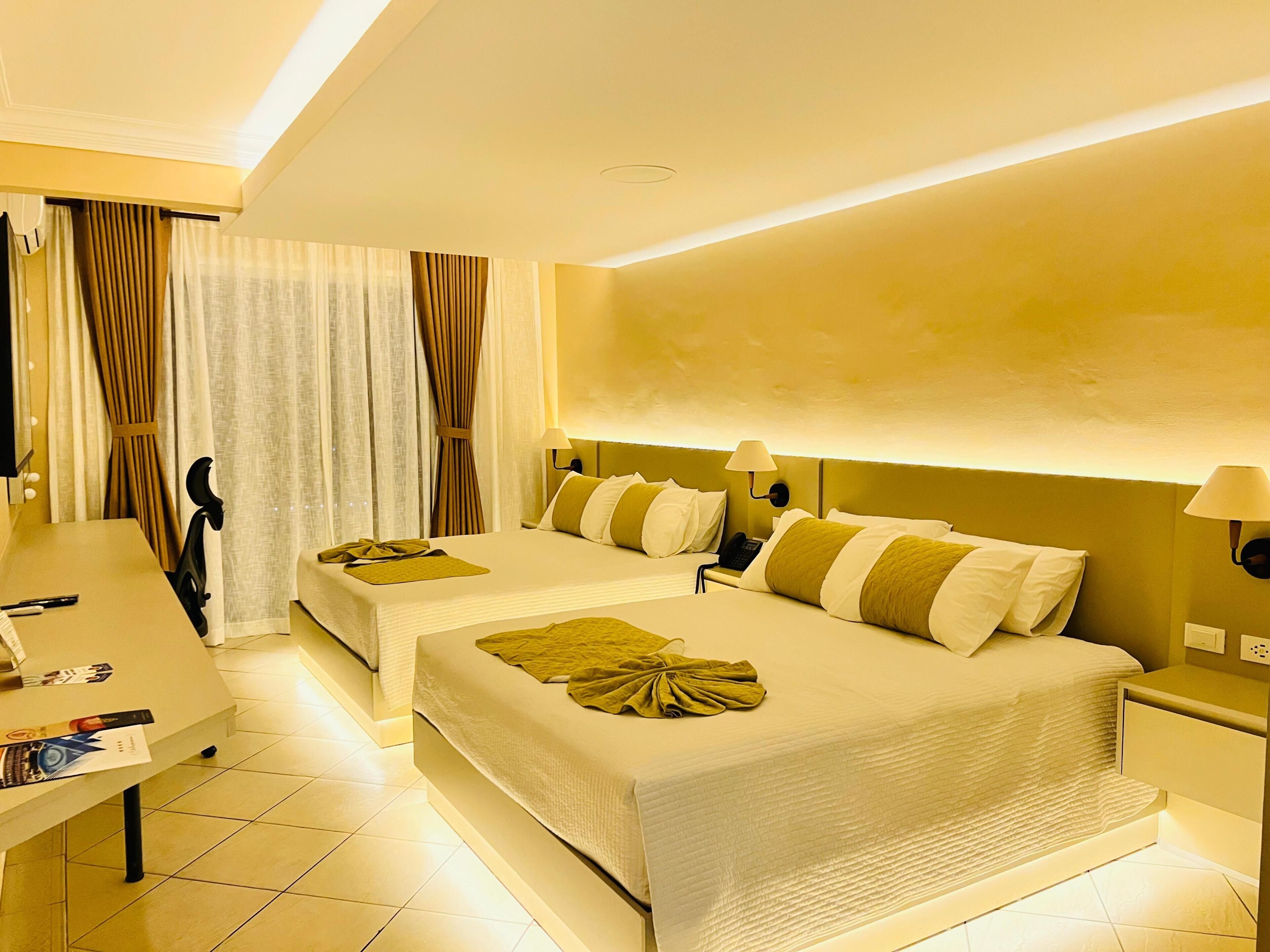 غرفة ديلوكس مزدوجة | ألحفة محشوة بالريش وخزنة داخل الغرفة وطراز فريد لكل وحدة