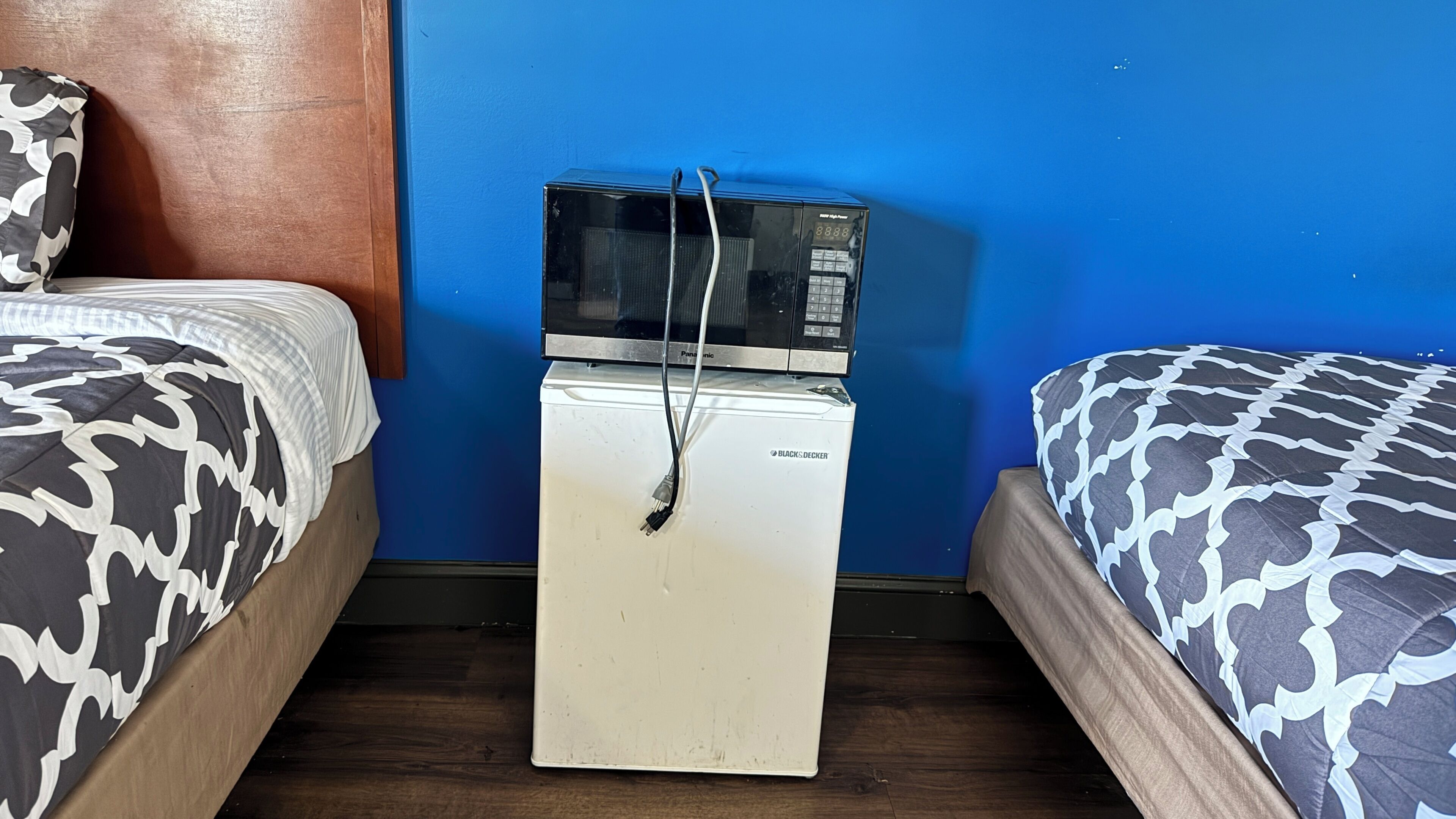 Room, 2 Queen Beds, Non Smoking | Free WiFi, bed sheets