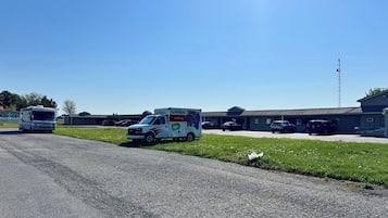 Free self-parking