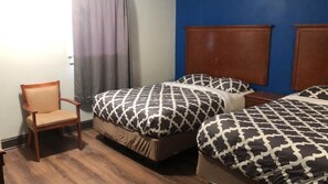 Chambre, 2 grands lits, non-fumeur