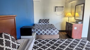 Room, 2 Queen Beds, Non Smoking | Free WiFi, bed sheets - Royal Inn Motel Chambersburg (Chambersburg)