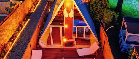 Mặt tiền nơi lưu trú