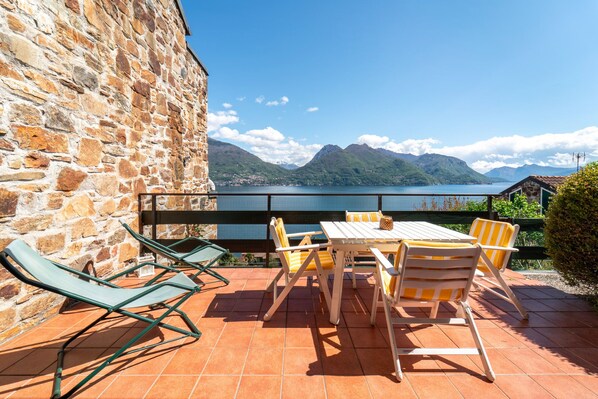 Condo, Lake View | Terrace/patio