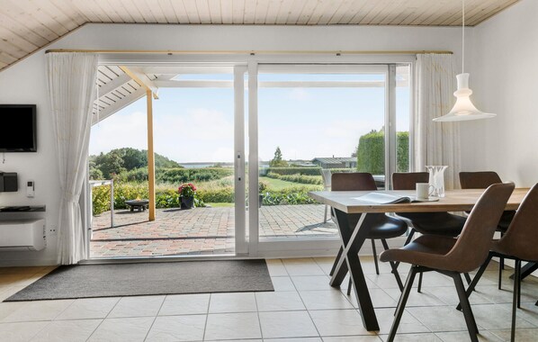 Dining - 3 bedroom nice home in Egernsund (Egernsund)