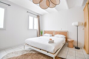 2 bedrooms, iron/ironing board, WiFi, bed sheets - Appart 2 ch - proche métro Périer et Vélodrome (Marseille)