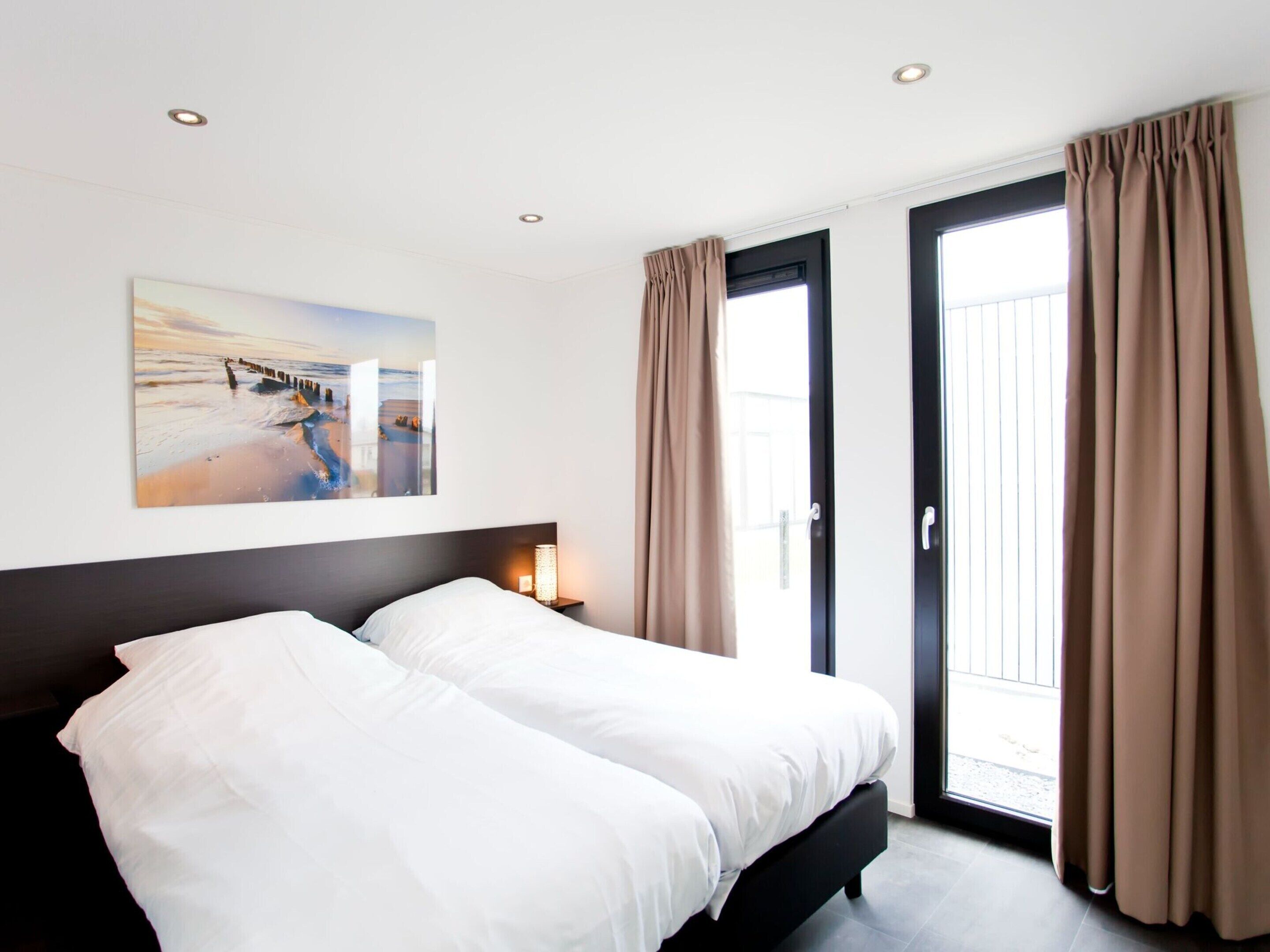 Huis | 3 slaapkamers, individueel gemeubileerd, beddengoed