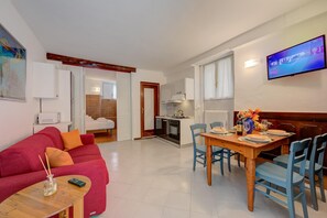 Apartment | 1 bedroom - Vicolo 42 At 200m From Lake (Salò)