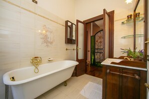 Casa | 5 quartos