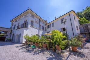 Apartment | 4 bedrooms - Villa Faccioli Deodara With Shared Pool (Colognola ai Colli)
