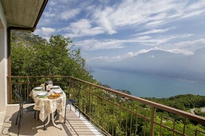 2 bedrooms - Tremosine Wonderful Lake View 2 (Tremosine)