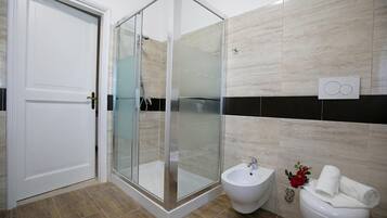 House | 6 bedrooms