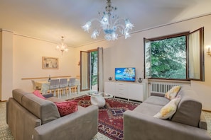 House | 6 bedrooms - Villa Alberti 900m From Garda Lake (Salò)