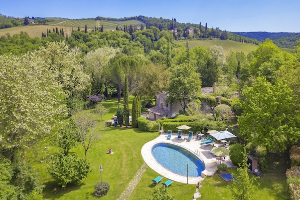 Villa | 6 bedrooms - Molino del Ponte in Radda in Chianti (Radda in Chianti)