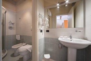 1 bedroom - Orange Apartment Desenzano With Wi-fi (Desenzano del Garda)