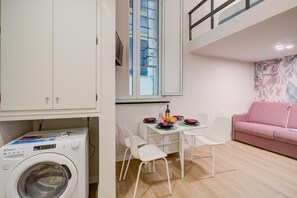 1 bedroom - Old Town Maison - City Center (Genoa)