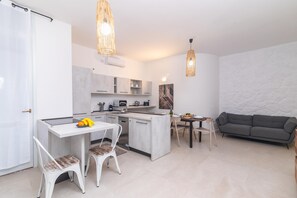 Villa | 2 bedrooms - Secret Garden House in Portisco (Olbia)