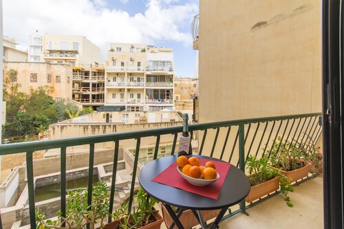 The Strand - Apartment By The Sea Sliema