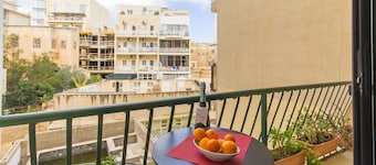 The Strand - Apartment By The Sea Sliema