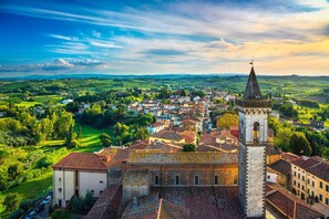Apartment - Palagio 11 in Chianti With Shared Pool (Rignano sull'Arno)