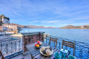 Room - Stella Del Lago Pied Dans L Eau (Arona)