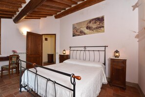 Villa | 2 bedrooms - Pozzovecchio in Casole d Elsa (Casole d'Elsa)