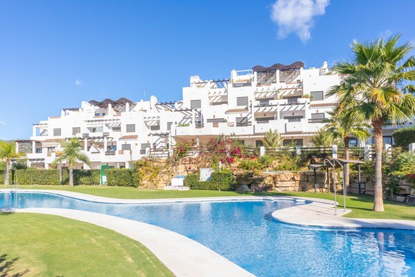 Apartment - Sunset Golf Elegance (Estepona)