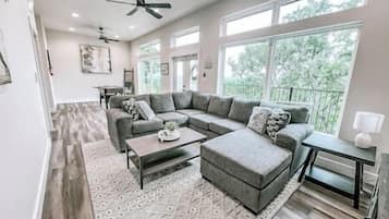 Smart-TV, Tischfußball